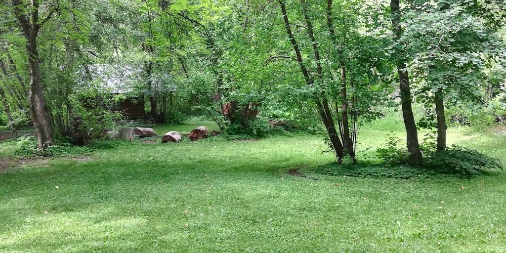 Deer Cliff Inn Restaurant | restaurant | 2016 N Deercliff Rd, Preston, ID 83263, USA | 2088520643 OR +1 208-852-0643