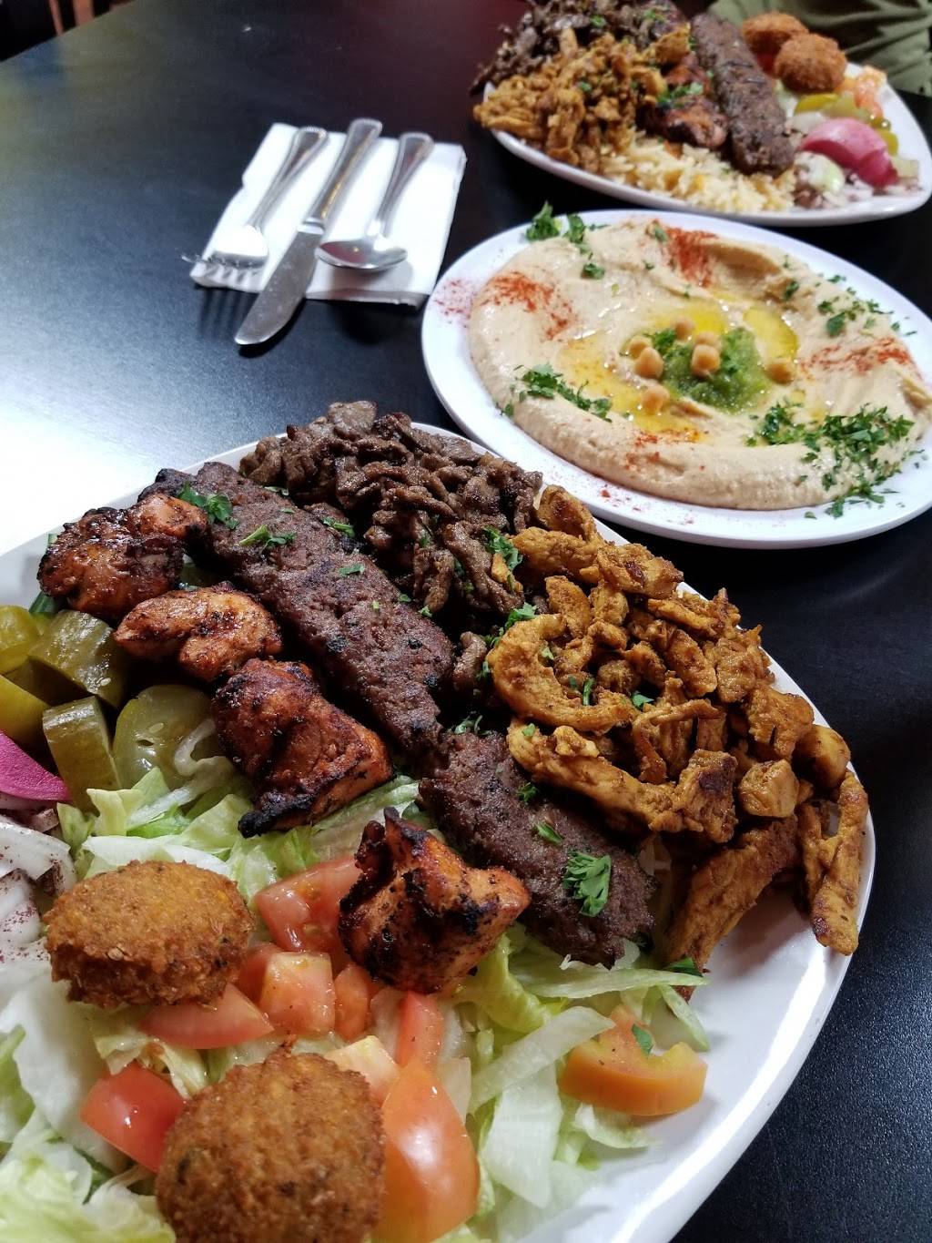 MazMez Middle Eastern Grill | restaurant | 642 Meacham Rd, Elk Grove Village, IL 60007, USA | 8472627977 OR +1 847-262-7977