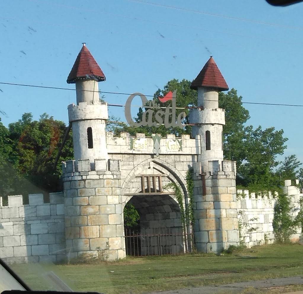 Pilot Travel Center | restaurant | 3000 N 32nd St, Muskogee, OK 74401, USA | 9186867856 OR +1 918-686-7856