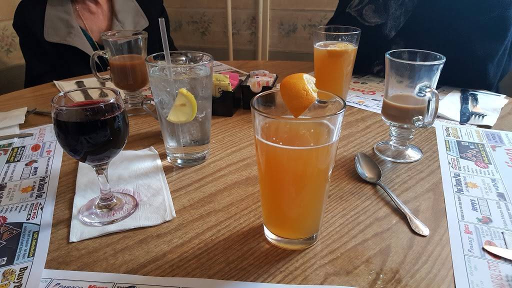 Dannys Restaurant | restaurant | 178 Kingston Ave, Wurtsboro, NY 12790, USA | 8458882000 OR +1 845-888-2000