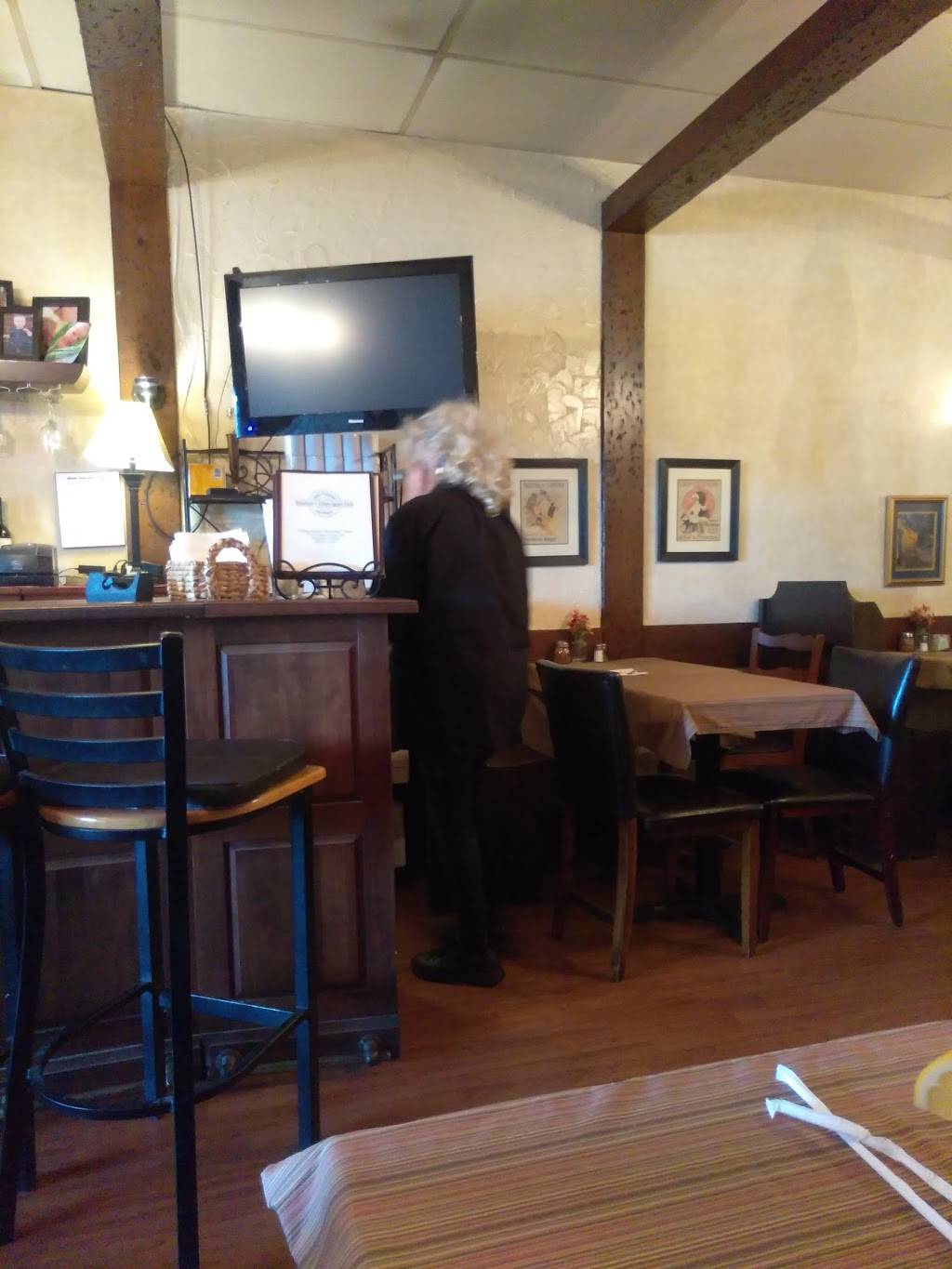 DeGaetanos Village Square Pizza | restaurant | 27349 Chagrin Blvd, Cleveland, OH 44122, USA | 2168315282 OR +1 216-831-5282