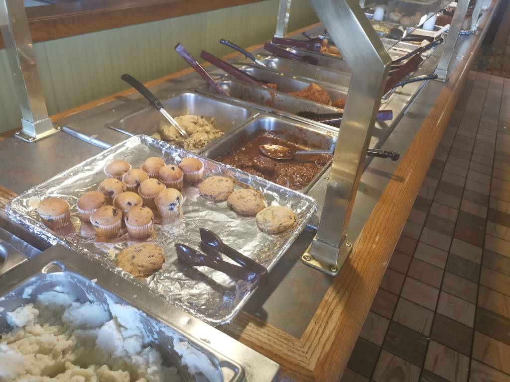 McMillans Family Restaurant | restaurant | 2620 1st St S, Willmar, MN 56201, USA | 3202357213 OR +1 320-235-7213