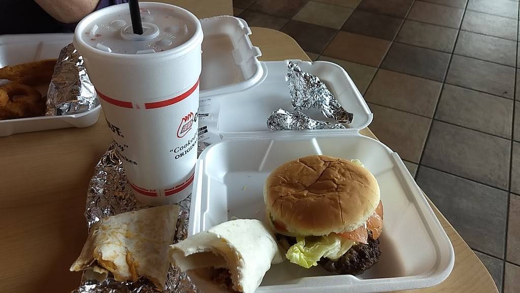 Cook Out | restaurant | 1600 E Stone Dr, Kingsport, TN 37660, USA | 4237651668 OR +1 423-765-1668