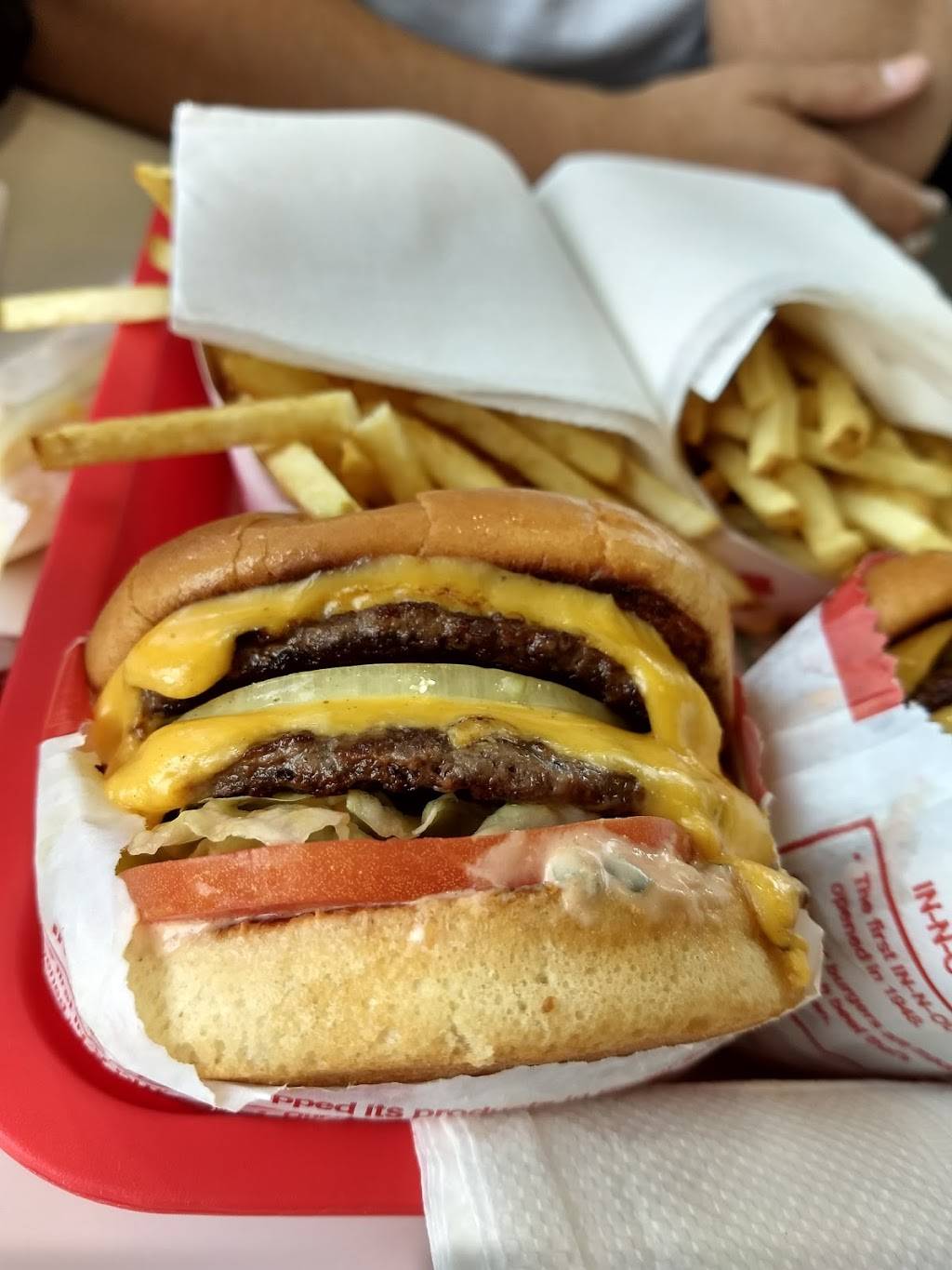 In-N-Out Burger | restaurant | 9410 Mira Mesa Blvd, San Diego, CA 92126, USA | 8007861000 OR +1 800-786-1000