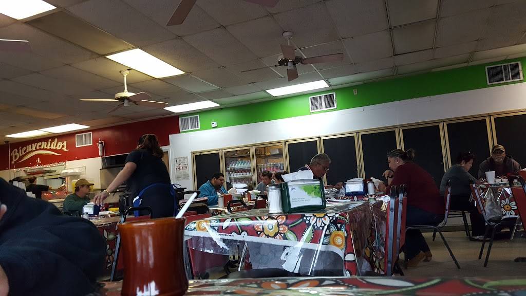 Yolis Tacos | restaurant | 4222 Kostoryz Rd, Corpus Christi, TX 78415, USA | 3612253353 OR +1 361-225-3353