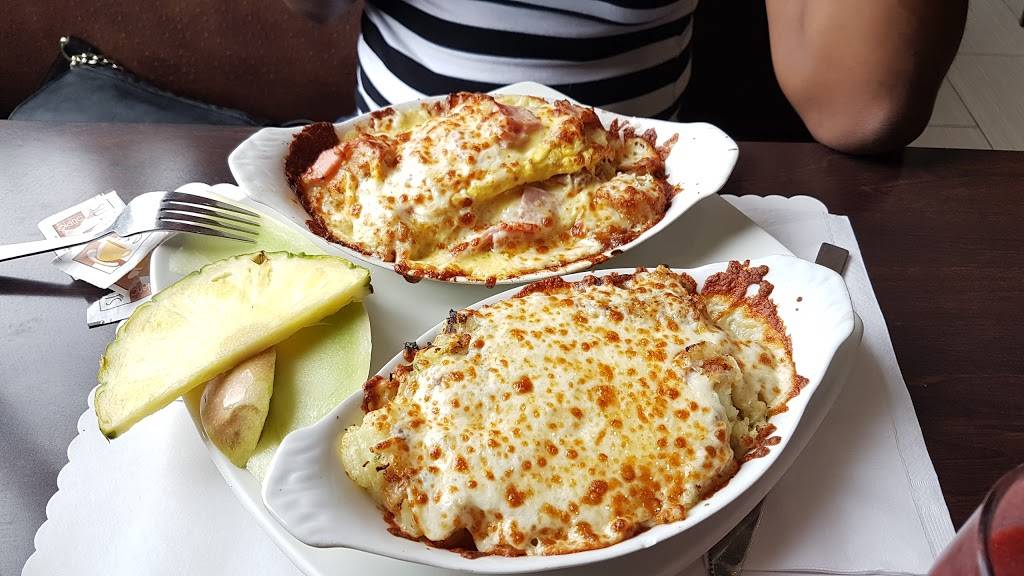 Château DOr | restaurant | 21 Chemin de la Grande-Côte, Boisbriand, QC J7G 1C8, Canada | 4508185252 OR +1 450-818-5252