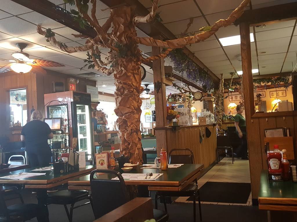 Sandys Cozy Corner | restaurant | 414 NJ-70, Lakehurst, NJ 08733, USA | 7326577088 OR +1 732-657-7088