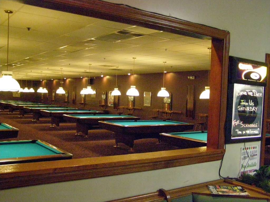 Towne Billiards Inc | restaurant | 17 Marne St, Hamden, CT 06514, USA | 2032817665 OR +1 203-281-7665