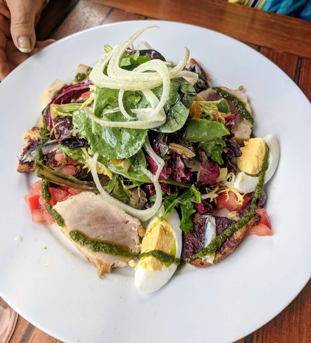 Le Garage | restaurant | 85 Liberty Ship Way #109, Sausalito, CA 94965, USA | 4153325625 OR +1 415-332-5625