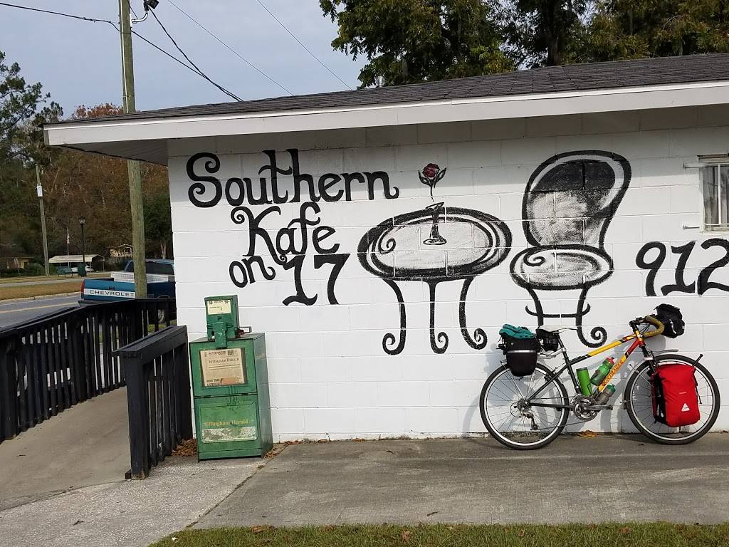 Southern Kafe | restaurant | 308 Central Blvd, Guyton, GA 31312, USA | 9127723419 OR +1 912-772-3419