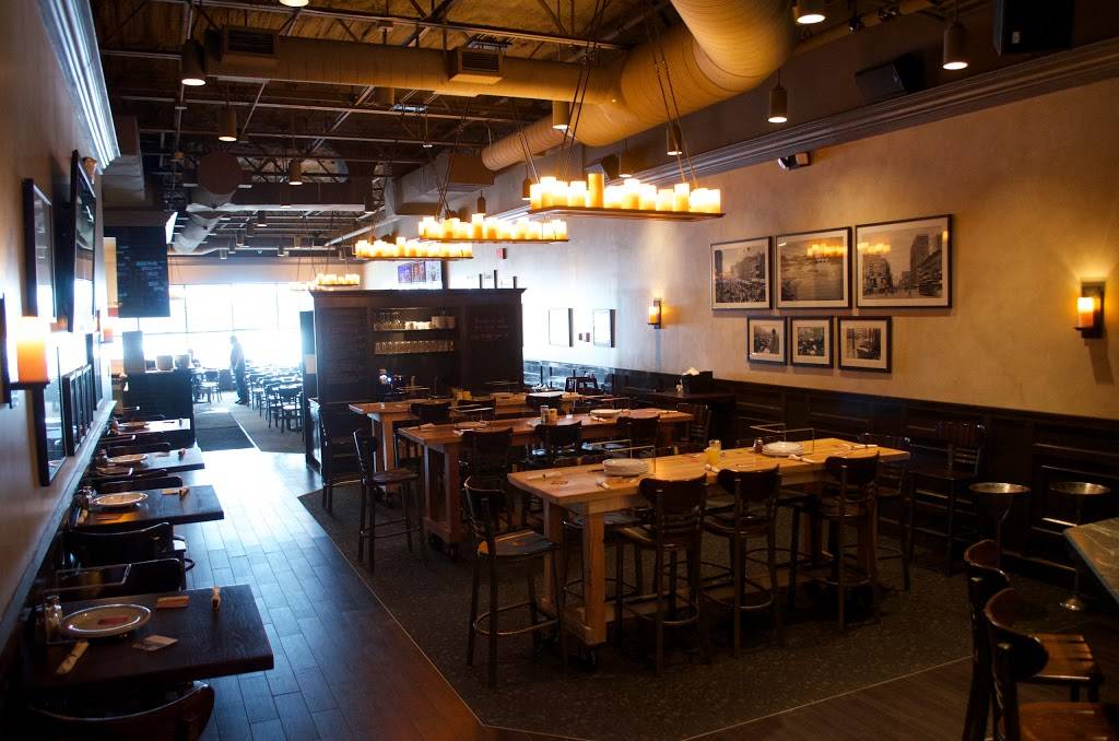 Roccos Wood-Fired Pizza | meal takeaway | 5433 Transit Rd, Buffalo, NY 14221, USA | 7162475272 OR +1 716-247-5272