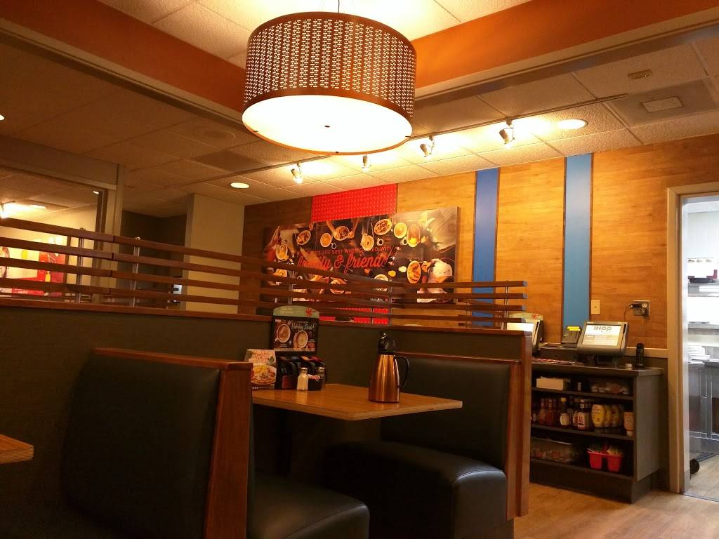 IHOP | restaurant | 4103 S Carrier Pkwy, Grand Prairie, TX 75052, USA | 9722621931 OR +1 972-262-1931