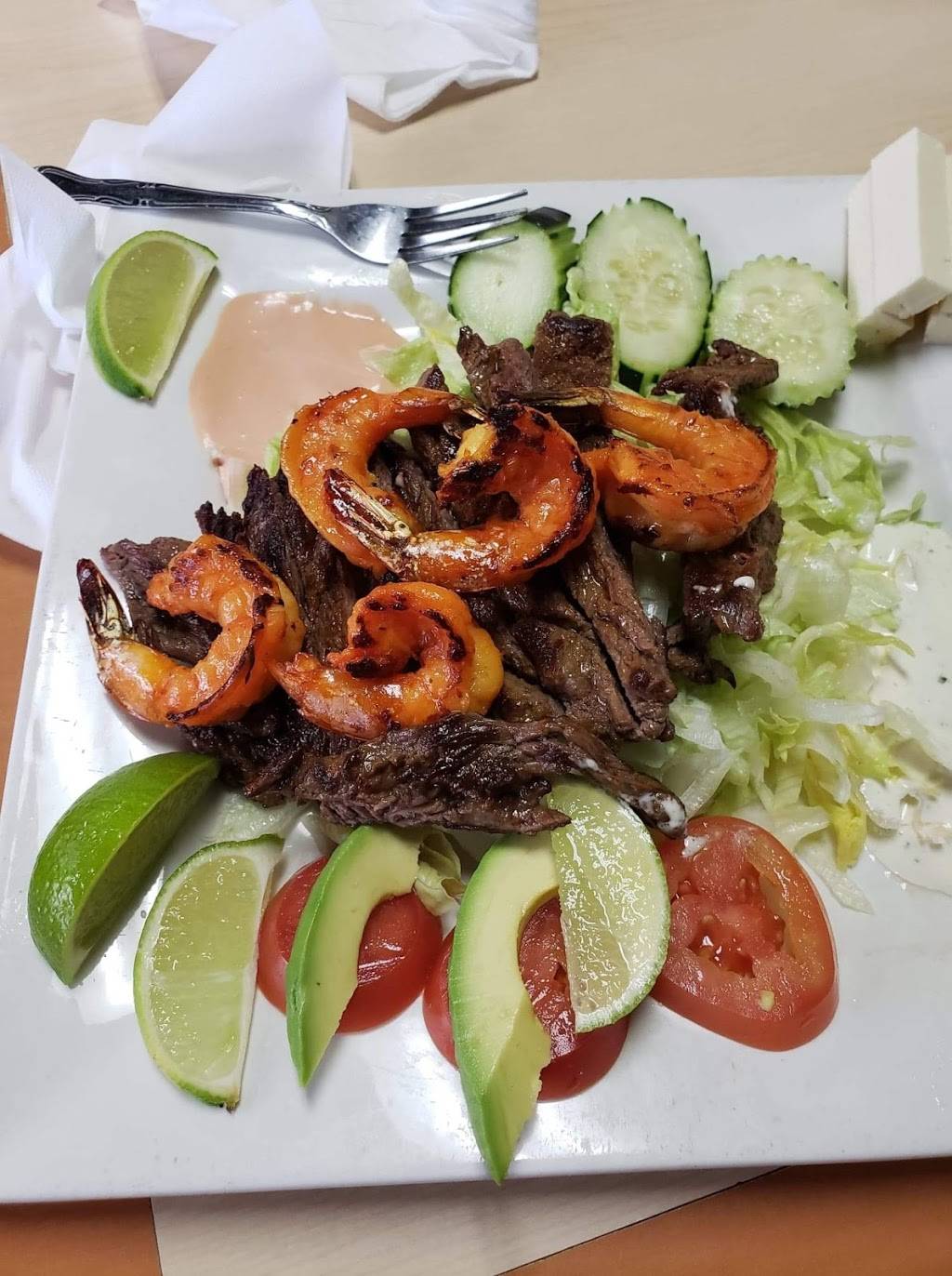 Lempira Restaurant | restaurant | 7631 Sharon Lakes Rd, Charlotte, NC 28210, USA | 7045521513 OR +1 704-552-1513