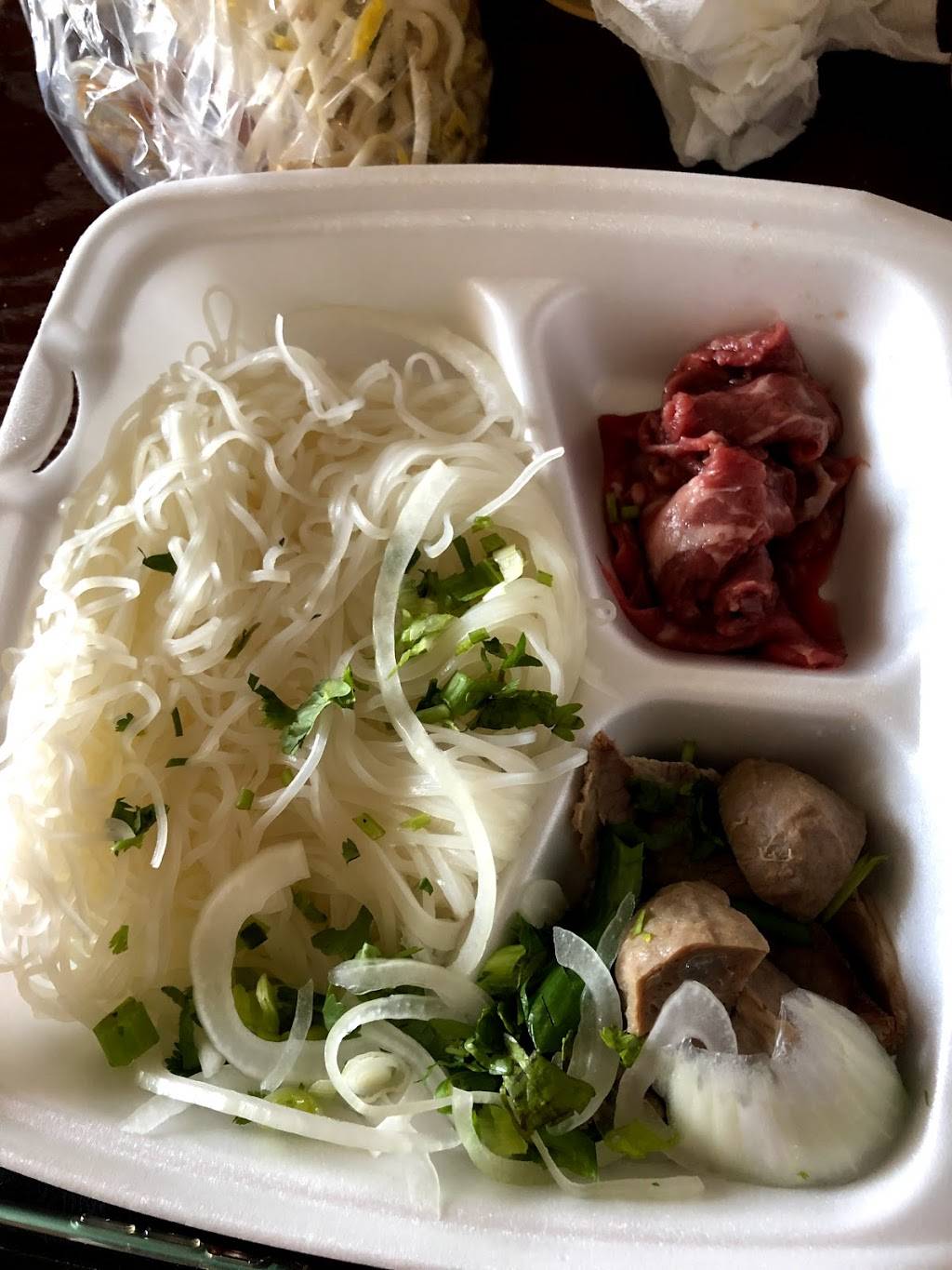 Pho & Tea | restaurant | 725 24th St Suite 102, Ames, IA 50010, USA | 5157151001 OR +1 515-715-1001
