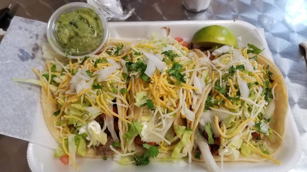 Michoacana Grill | restaurant | 201 S Union St, Kennett Square, PA 19348, USA | 6104448979 OR +1 610-444-8979