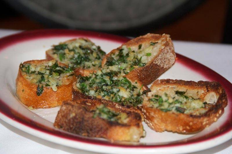 La Palina | restaurant | 159 Avenue O, Brooklyn, NY 11204, USA | 7182369764 OR +1 718-236-9764