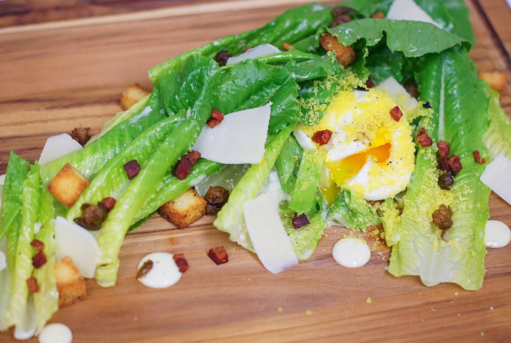 The Forth | restaurant | 629 Danforth Ave, Toronto, ON M4K 1R2, Canada | 4164652629 OR +1 416-465-2629