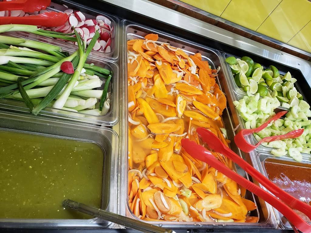 Robertos Taco Shop | restaurant | 7801 W Charleston Blvd, Las Vegas, NV 89146, USA | 7026859090 OR +1 702-685-9090