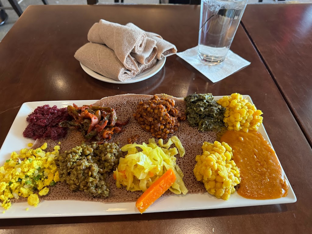 Chercher Ethiopian Restaurant and Bar | restaurant | 3608 14th St NW, Washington, DC 20010, USA | 2022220433 OR +1 202-222-0433