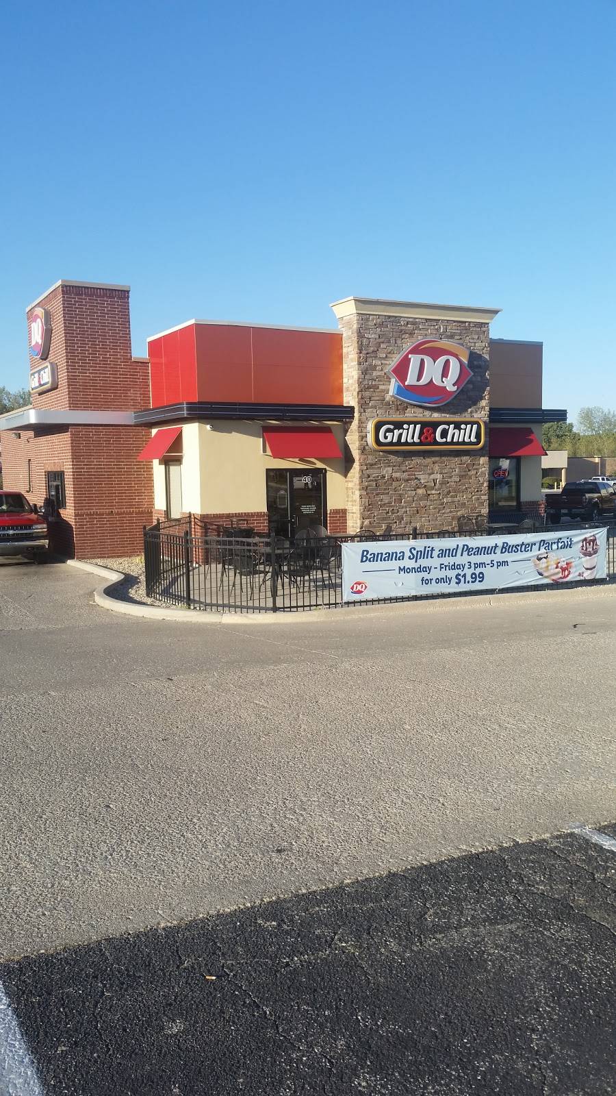 Dairy Queen Grill & Chill | restaurant | 40 Putnam Plaza, Greencastle, IN 46135, USA | 7656308156 OR +1 765-630-8156
