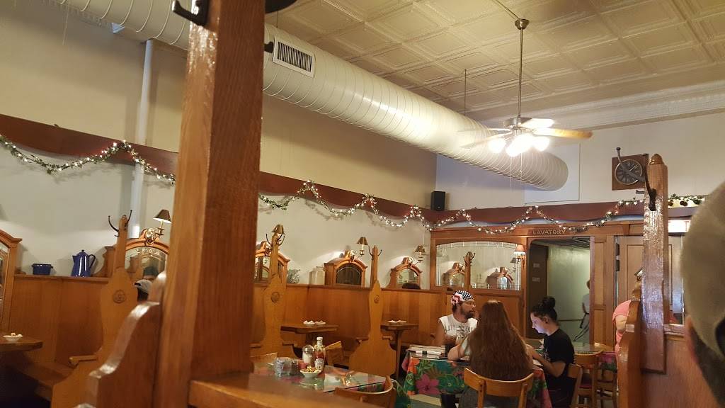 Jens Alpine Cafe & Soup Kitchen | meal takeaway | 117 4th St, Baraboo, WI 53913, USA | 6083564040 OR +1 608-356-4040