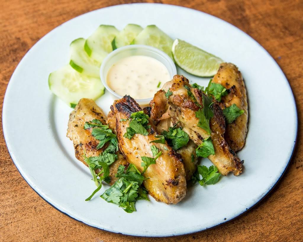 La Casita Pupuseria & Cocina C.A | restaurant | 2 E Diamond Ave, Gaithersburg, MD 20877, USA | 2404745615 OR +1 240-474-5615