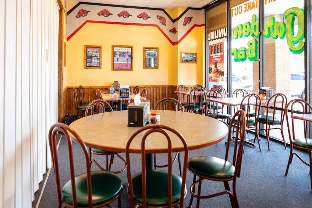 Jims Razorback Pizza | restaurant | 3501 Old Greenwood Rd Ste #17, Fort Smith, AR 72903, USA | 4794343455 OR +1 479-434-3455