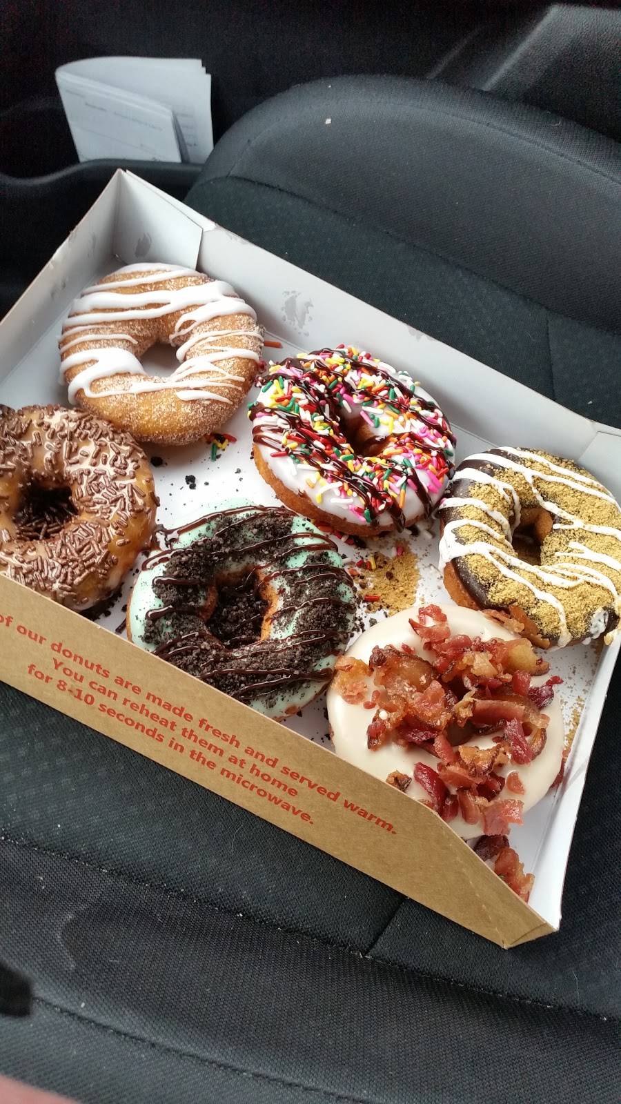 Duck Donuts | bakery | 100 Siena Dr #220, Pittsburgh, PA 15241, USA | 4128333825 OR +1 412-833-3825