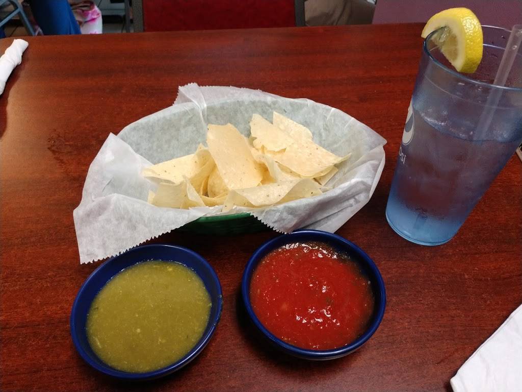 La Familia Mexican Restaurant | restaurant | 1018 Missouri Ave, St Robert, MO 65584, USA | 5733363339 OR +1 573-336-3339