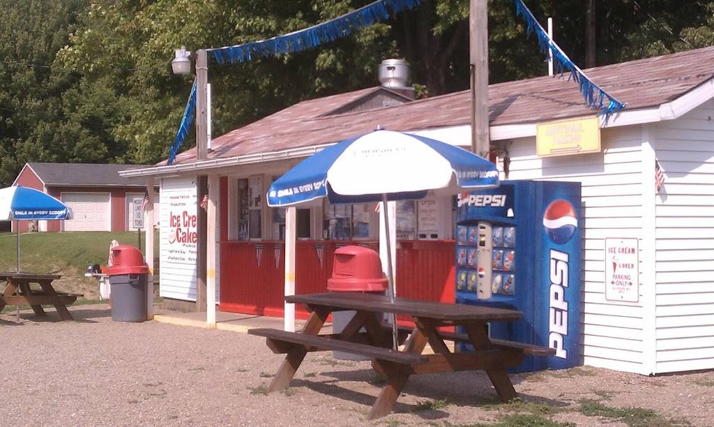 McCalls Cherry Hill Drive In Ice Cream | restaurant | 8915 Rte 6N, Albion, PA 16401, USA | 8147564459 OR +1 814-756-4459