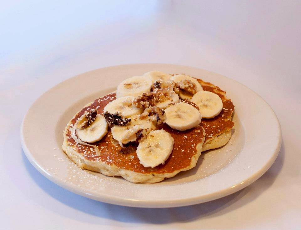 Gails Carriage Inn | restaurant | 1145 Elmhurst Rd, Des Plaines, IL 60016, USA | 8477589407 OR +1 847-758-9407