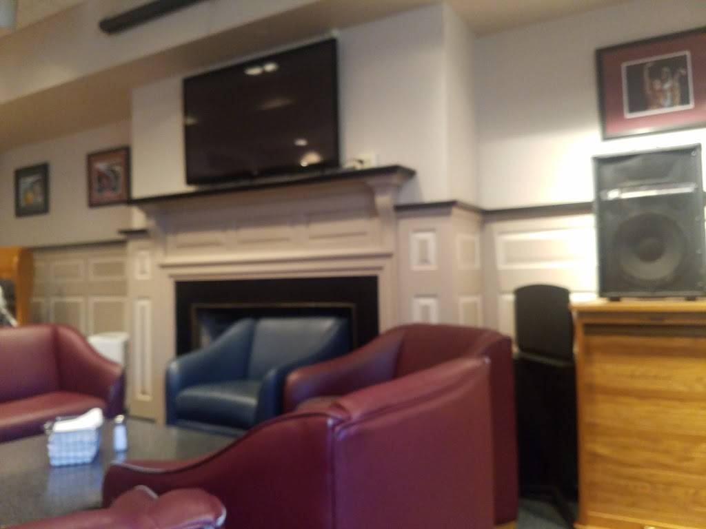 Gilberts Cafe | restaurant | 701 High St, Easton, PA 18042, USA | 6103305099 OR +1 610-330-5099