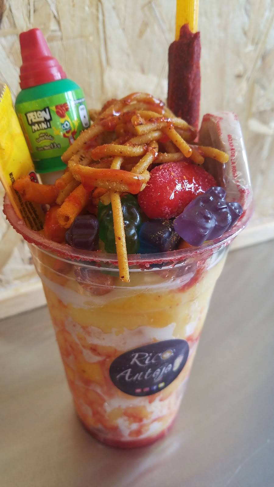 Rico Antojo | meal takeaway | 6111 West Roosevelt Road, Cicero, IL 60804, USA | 7084155752 OR +1 708-415-5752