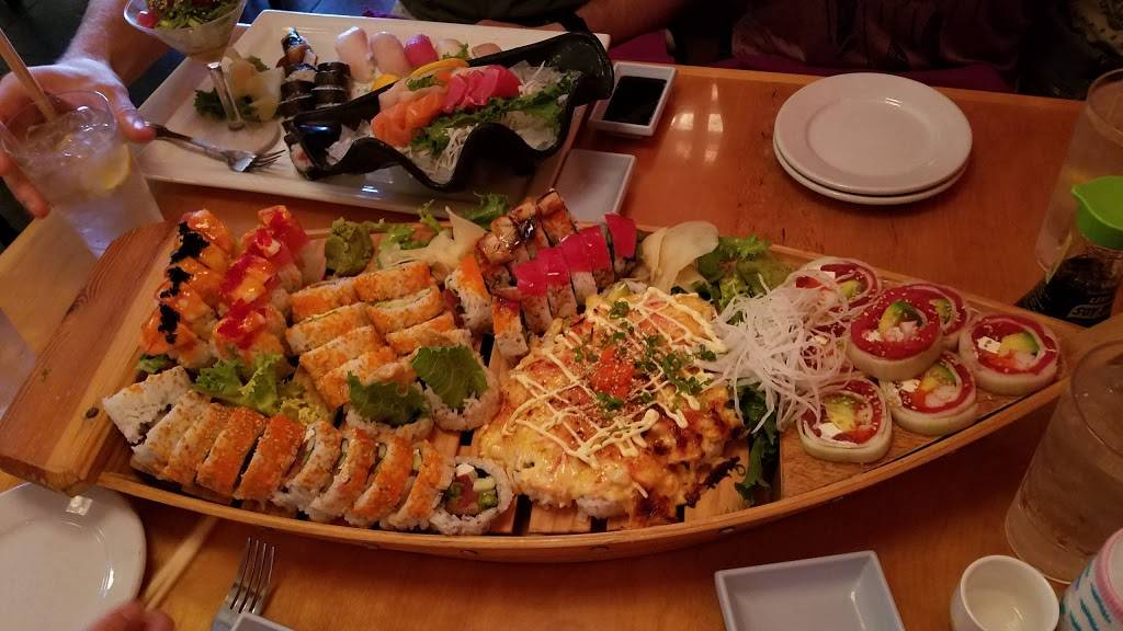 Sake Japanese & Thai Restaurant | restaurant | 42 Royal Palm Pointe, Vero Beach, FL 32960, USA | 7729789798 OR +1 772-978-9798