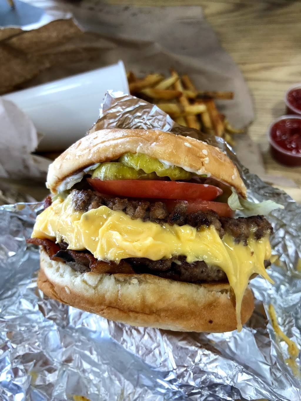 Five Guys | meal takeaway | 311 Sam Ridley Pkwy W, Smyrna, TN 37167, USA | 6154593220 OR +1 615-459-3220