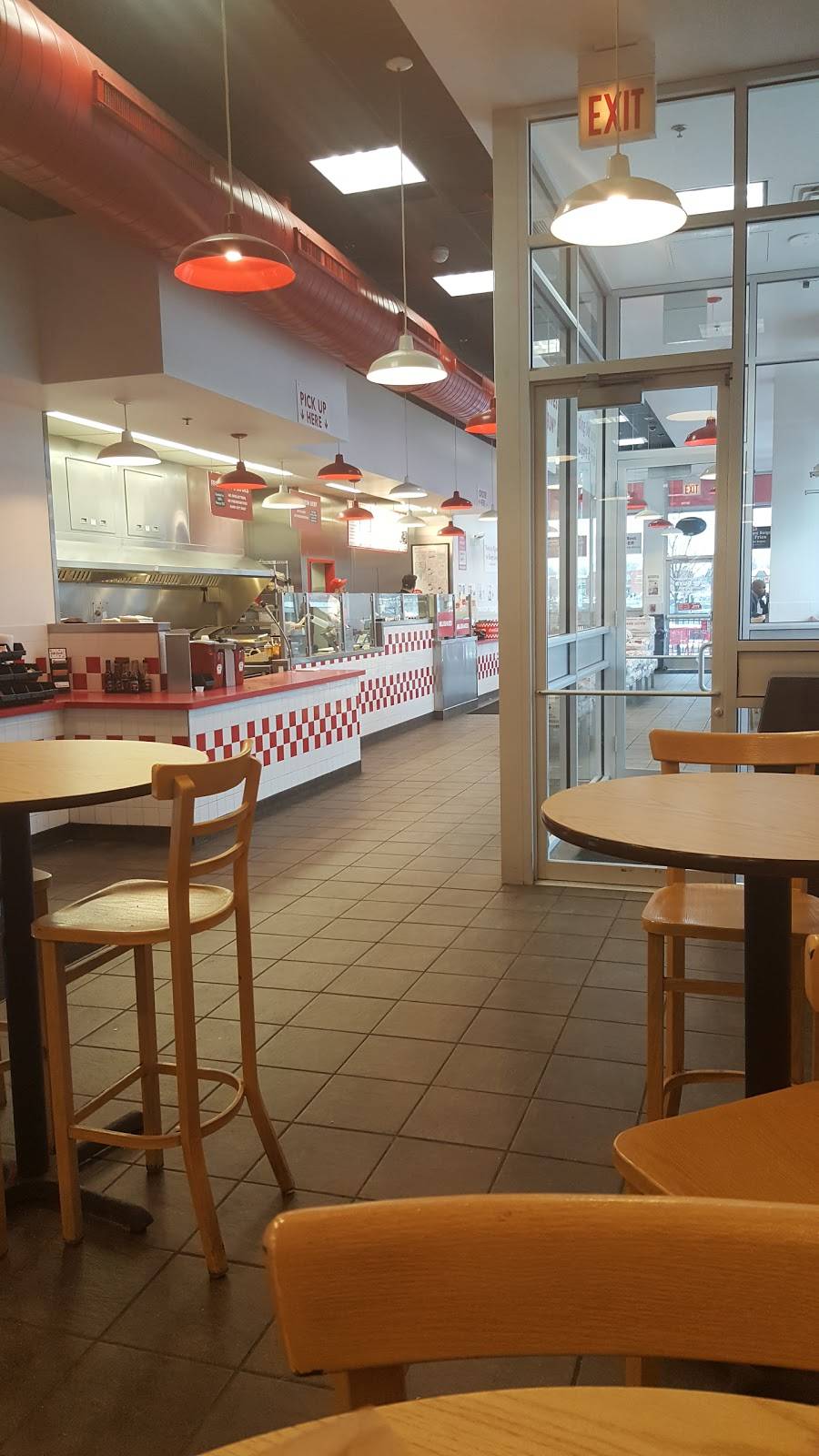 Five Guys | meal takeaway | 9620 S Ridgeland Ave, Chicago Ridge, IL 60415, USA | 7083460380 OR +1 708-346-0380