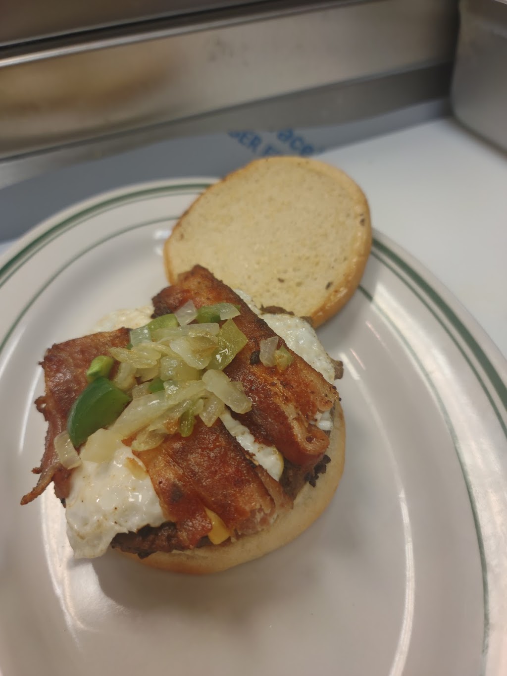 Noras kitchen | restaurant | 1240 Matthews-Mint Hill Rd, Matthews, NC 28105, USA | 7048474901 OR +1 704-847-4901