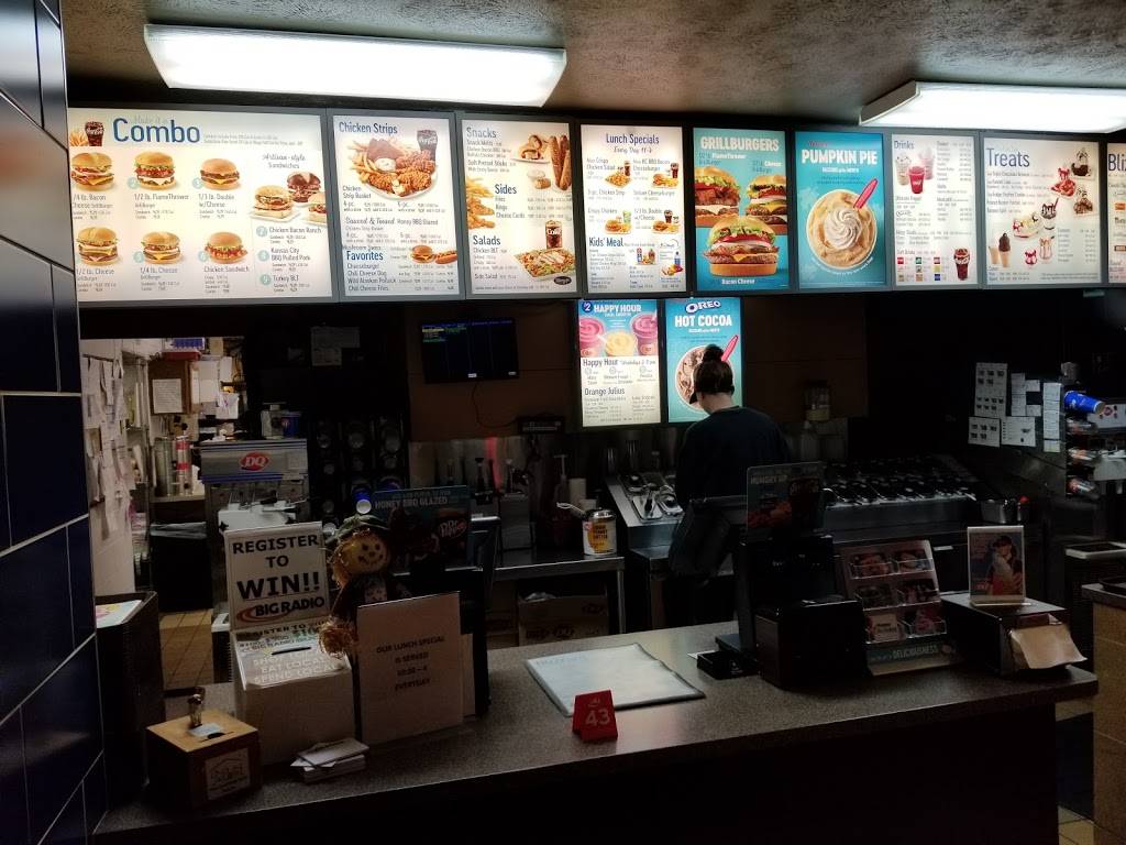 Dairy Queen Grill & Chill | restaurant | 405 8th St, Monroe, WI 53566, USA | 6083255584 OR +1 608-325-5584