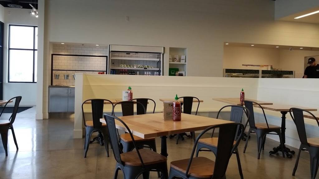 Freshii | restaurant | 4505 Algonquin Dr, Cedar Falls, IA 50613, USA | 3192431528 OR +1 319-243-1528