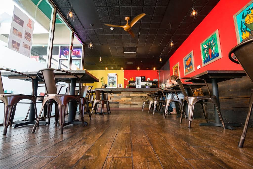 Bistro Mon Cheri | restaurant | 950 East Colorado Boulevard #204 second floor, Pasadena, CA 91106, USA | 6267871323 OR +1 626-787-1323