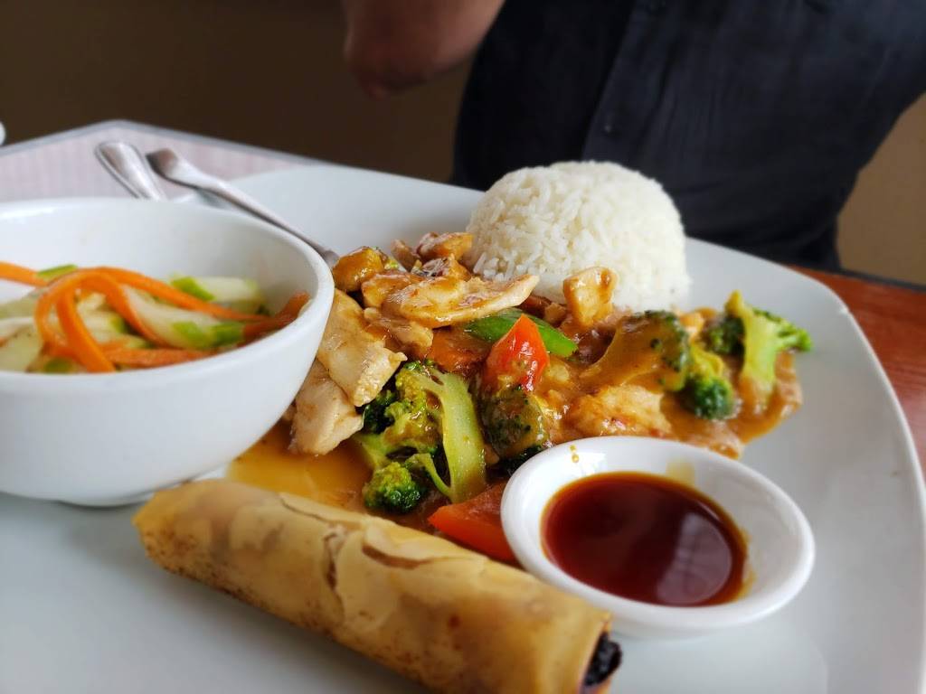 Thai Coconut Island | restaurant | 580 Hespeler Rd, Cambridge, ON N1R 6J8, Canada | 5196223200 OR +1 519-622-3200