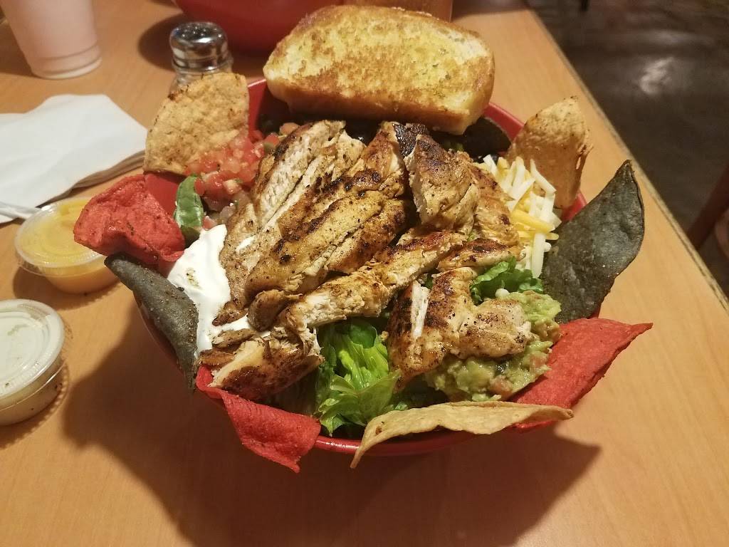 Fuddruckers | restaurant | 819 Ellsworth Dr, Silver Spring, MD 20910, USA | 2404505990 OR +1 240-450-5990