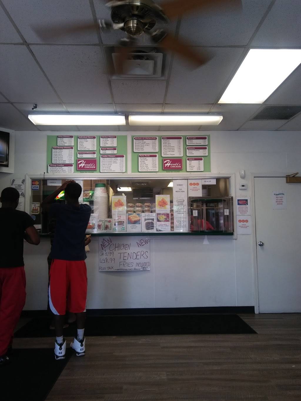 Harolds Chicken Shack | restaurant | 1994 Grant St, Gary, IN 46404, USA | 2199497599 OR +1 219-949-7599