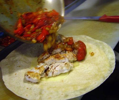 Oak Street Grill | restaurant | 300 Oak St Suite: 700, Pembroke, MA 02359, USA | 7818290100 OR +1 781-829-0100