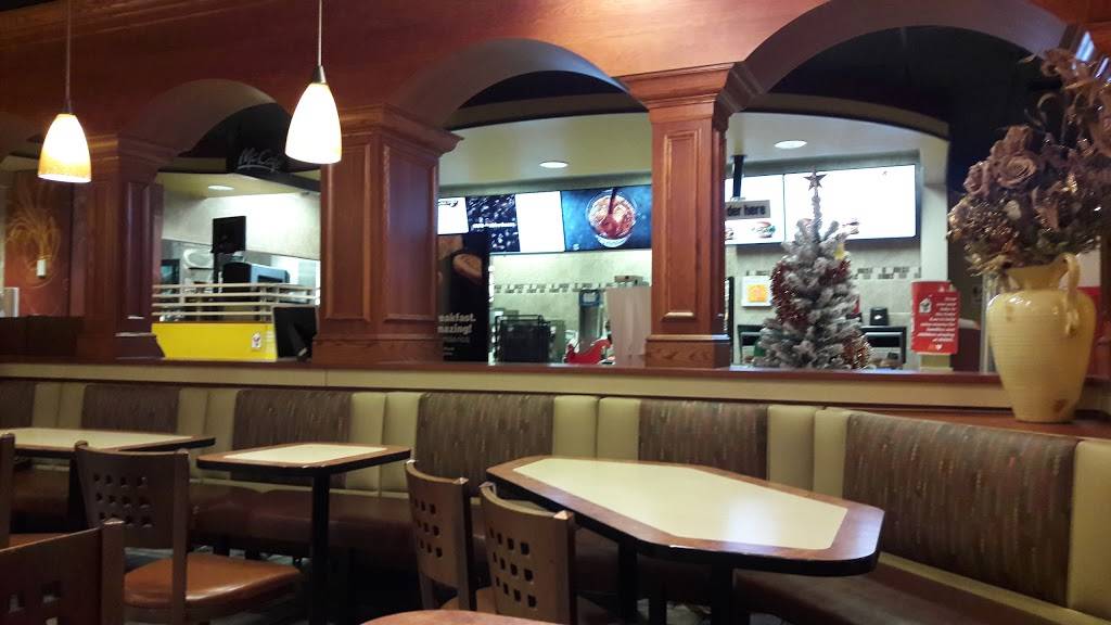 McDonalds | cafe | 1725 N Roosevelt Ave, Burlington, IA 52601, USA | 3197532111 OR +1 319-753-2111