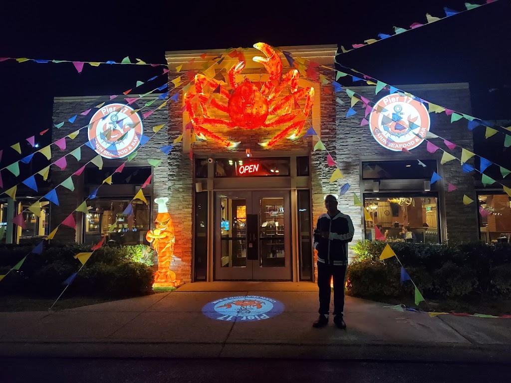 Pier 17 Cajun Seafood & Bar | restaurant | 600 N Green River Rd, Evansville, IN 47715, USA | 8123036338 OR +1 812-303-6338