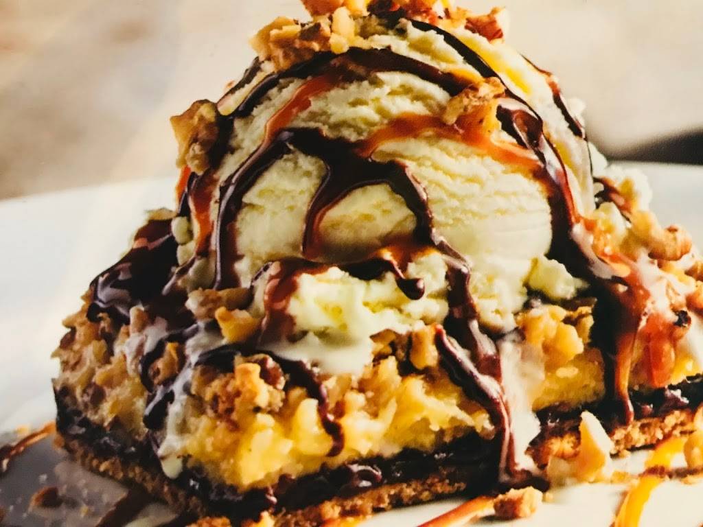 Chilis Grill & Bar | meal takeaway | 8485 Davis Blvd, North Richland Hills, TX 76182, USA | 8172812956 OR +1 817-281-2956