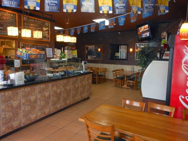 Bella Mias pizza and italian restaurant | restaurant | 5171 Orange Grove Blvd, North Fort Myers, FL 33903, USA | 2395998116 OR +1 239-599-8116