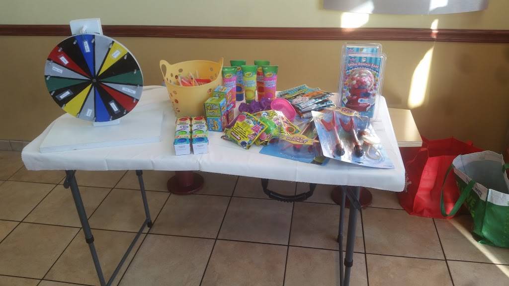 Papa Murphys | Take N Bake Pizza | meal takeaway | 2993 S 5600 W, West Valley City, UT 84120, USA | 8019667272 OR +1 801-966-7272