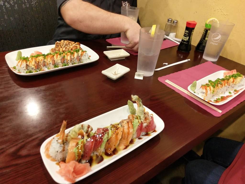 Moon Light Japanese Steak House & Sushi | restaurant | 8634 N Boardwalk Ave, Kansas City, MO 64154, USA | 8165050888 OR +1 816-505-0888